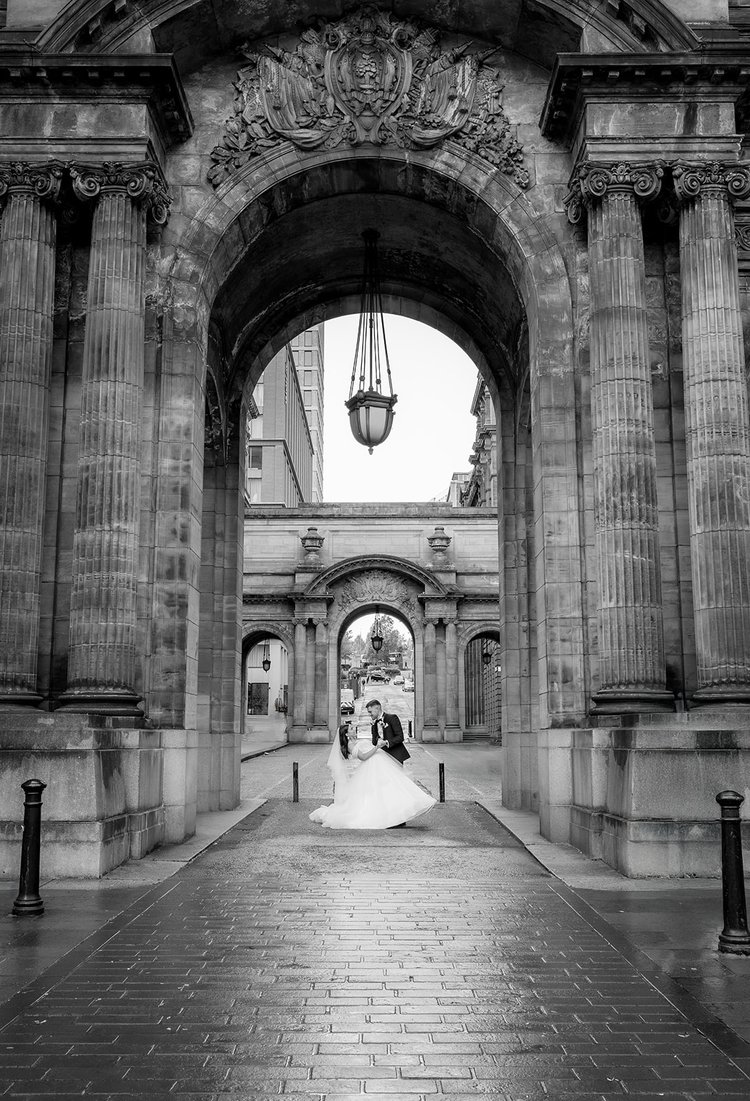 Eliza T Photography Glasgow city centre wedding. Bride and groom in Glasgow city centre.